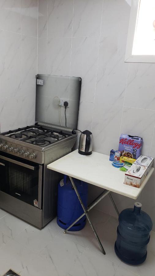 Yahia Guest House Αμπού Ντάμπι Εξωτερικό φωτογραφία