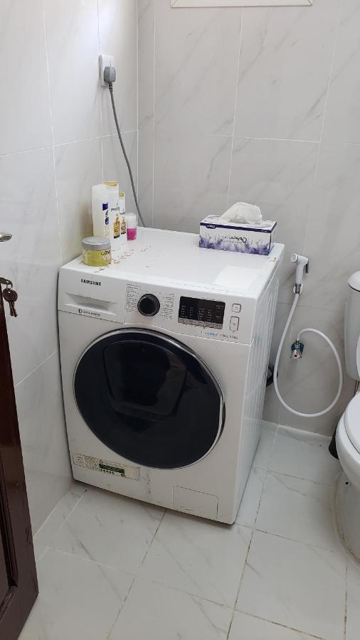 Yahia Guest House Αμπού Ντάμπι Εξωτερικό φωτογραφία